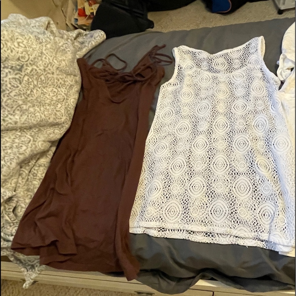 2 WOMENS MEDIUM BEACH/POOL COVER UPS CROFT & BARROW & JANIZEN WHITE & BROWN